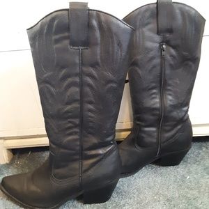 Black Cowgirl Boots